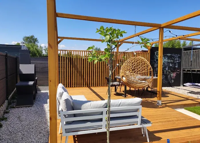 Piaski I Trawy 度假居 *