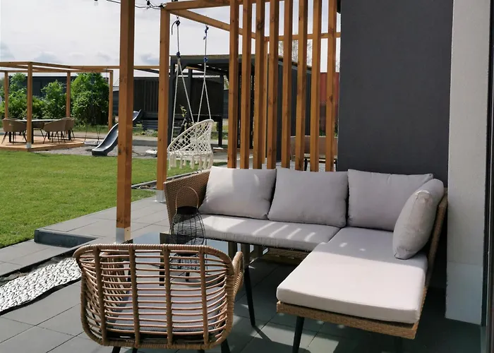 Piaski I Trawy * 莱鲍